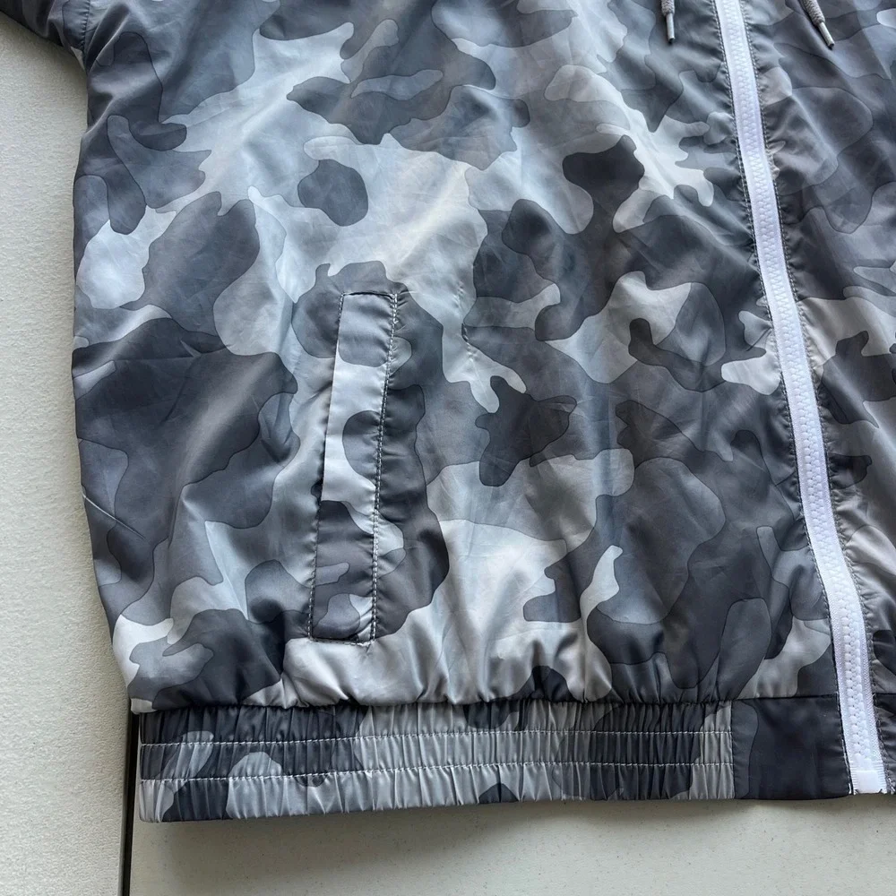 Pink Republic Womens XL Grey Camo Full Zip Hooded Lightweight Windbreaker Jacket